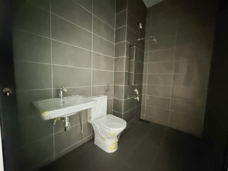 Rumah Teres 2 Tingkat untuk Dijual di Taman Dato Onn (Johor Bahru) - Zhiyi Lee - Bathroom - PropertyGuru.com.my