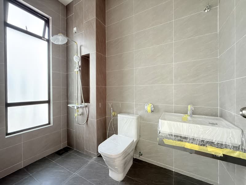 Rumah Teres 2 Tingkat untuk Dijual di Taman Dato Onn (Johor Bahru) - Zhiyi Lee - Bathroom - PropertyGuru.com.my