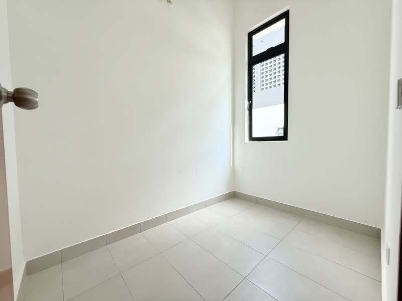 Rumah Teres 2 Tingkat untuk Dijual di Taman Dato Onn (Johor Bahru) - Zhiyi Lee - Bedroom - PropertyGuru.com.my