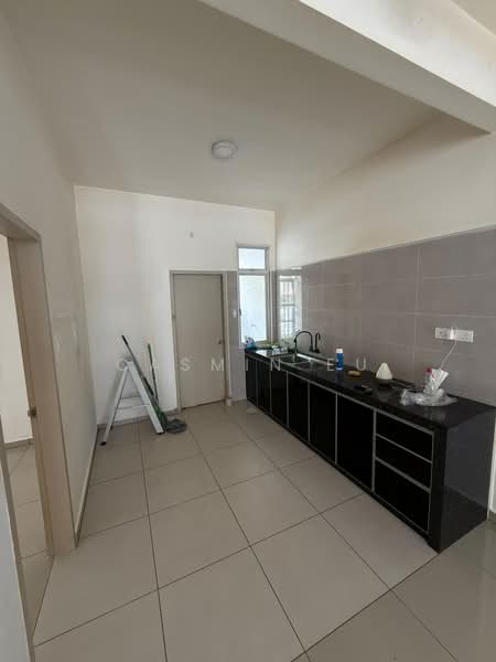 2-storey Terraced House for Sale in Bukit Indah (Iskandar Puteri (Nusajaya)) - Casmin Eu - Kitchen - PropertyGuru.com.my