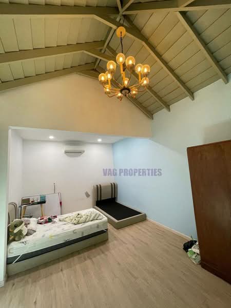 Semi-Detached House for Sale in Taman Pelangi Indah (Ulu Tiram) - SY Ngo - Bedroom - PropertyGuru.com.my