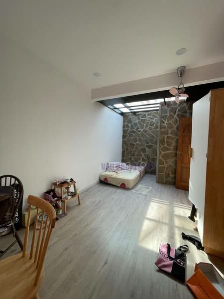 Semi-Detached House for Sale in Taman Pelangi Indah (Ulu Tiram) - SY Ngo - Bedroom - PropertyGuru.com.my
