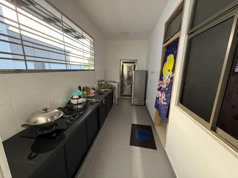 Rumah Teres 2-Tingkat untuk Disewa di Iskandar Puteri (Nusajaya) (Johor) - Darren Chua - Kitchen - PropertyGuru.com.my