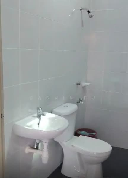 2-storey Terraced House for Rent in Taman Pulai Mutiara (Iskandar Puteri (Nusajaya)) - Casmin Eu - Bathroom - PropertyGuru.com.my