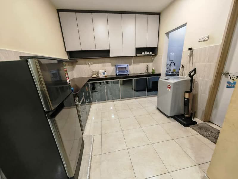 2-storey Terraced House for Sale in Setia Tropika (Johor Bahru) - See Yin . - Kitchen - PropertyGuru.com.my