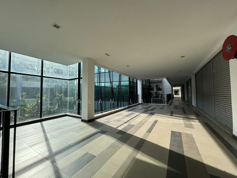Kedai / Pejabat untuk Disewa di Cyberjaya (Selangor) - Alan Lai - Corridor - PropertyGuru.com.my