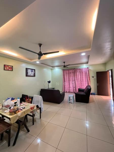 Rumah Teres untuk Dijual di Taman Mutiara Rini (Skudai) - SY Ngo - Living Room - PropertyGuru.com.my