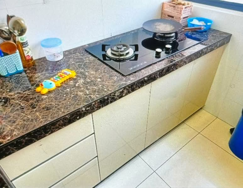 Servis Apartment untuk Disewa di KL Traders Square - Daniel Teh - Kitchen - PropertyGuru.com.my
