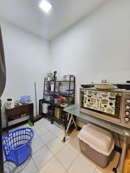 Condominium for Sale at Armanee Terrace II - Eason Chan - Kitchen - PropertyGuru.com.my