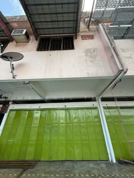 Shop for Sale in Kluang (Johor) - Shanel Tee - Exterior - PropertyGuru.com.my