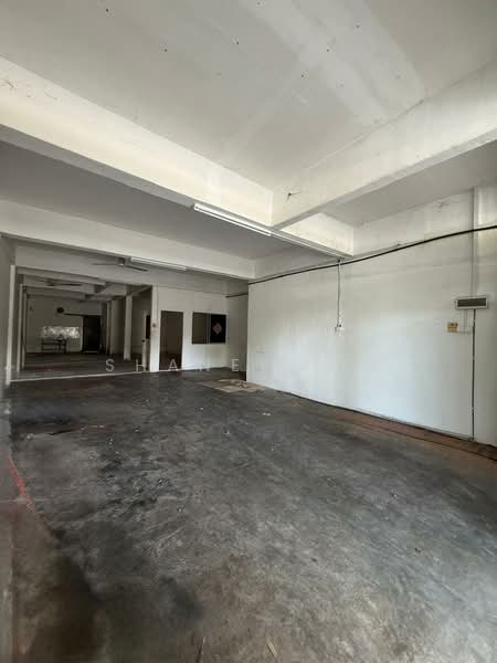 Shop for Sale in Kluang (Johor) - Shanel Tee - Interior - PropertyGuru.com.my