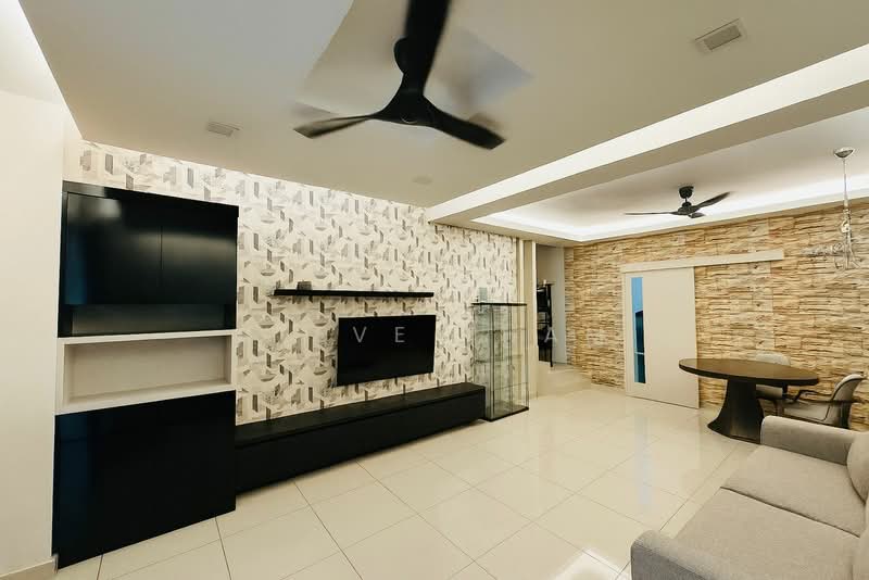 Rumah Bandar untuk Dijual di 16 Sierra (Puchong) - Steve Tham - Living Room - PropertyGuru.com.my