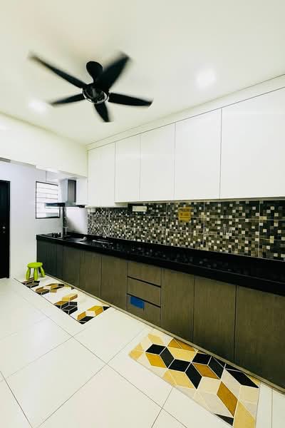 Rumah Bandar untuk Dijual di 16 Sierra (Puchong) - Steve Tham - Kitchen - PropertyGuru.com.my
