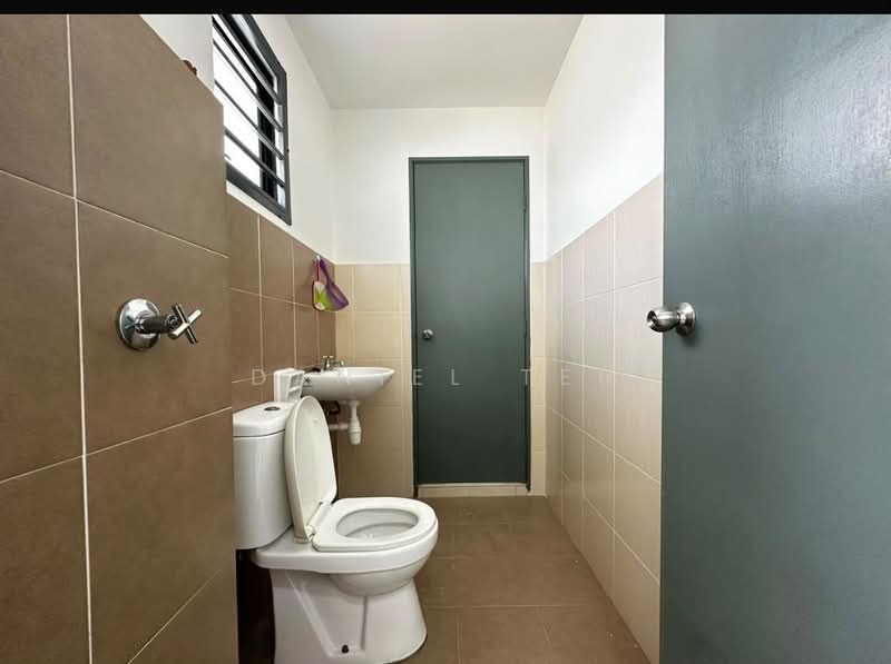 Rumah Teres 2 Tingkat untuk Disewa di Sungai Buloh (Selangor) - Daniel Teh - Bathroom - PropertyGuru.com.my