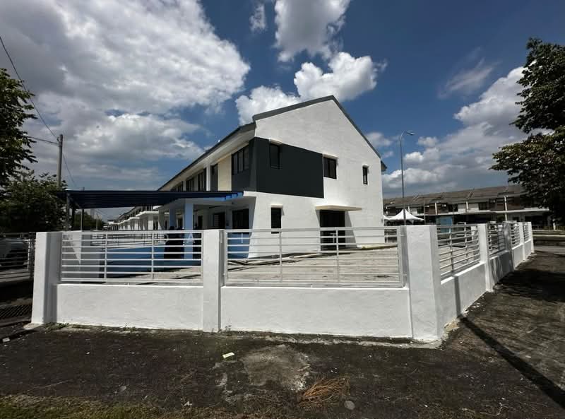 Rumah Teres 2 Tingkat untuk Disewa di Sungai Buloh (Selangor) - Daniel Teh - Exterior - PropertyGuru.com.my
