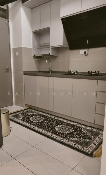 Service Residence for Sale at Zentro Residences Serviced Apartment - Salim Mustam - Kitchen - PropertyGuru.com.my