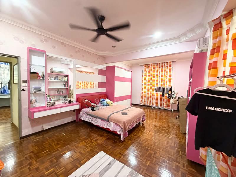 Bungalow for Sale in Taman Bukit Kempas (Tampoi) - Nico Chong - Bedroom - PropertyGuru.com.my