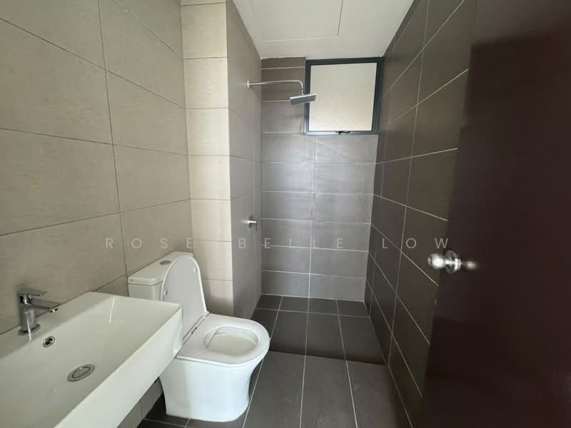 Kondominium untuk Disewa di The Jalil (Bayu Jalil) - Roseabelle Low - Bathroom - PropertyGuru.com.my