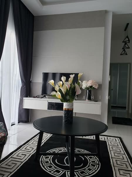 Kondominium untuk Disewa di Green Beverly Hills - Residensi Lili - Hawa Ibrahim - Living Room - PropertyGuru.com.my