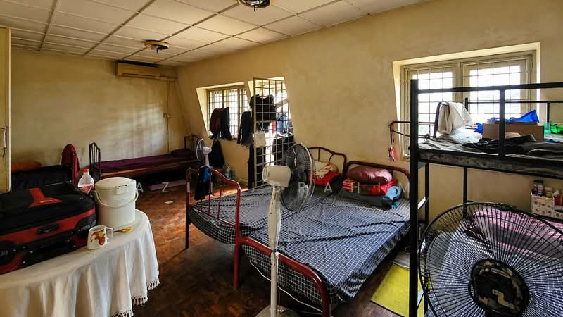 Townhouse for Sale in Bangsar (Kuala Lumpur) - Azli Ibrahim - Bedroom - PropertyGuru.com.my