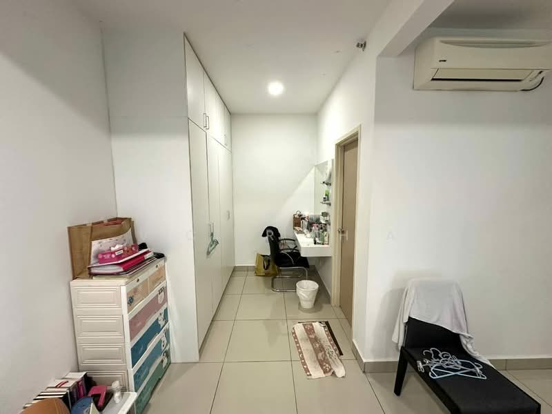 Apartment for Sale at Austin Suites (Permata Austin) - Victor Chia - Interior - PropertyGuru.com.my