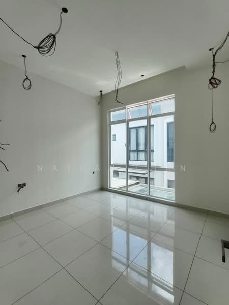 Rumah Berkembar untuk Dijual di Taman Seri Austin (Tebrau) - Nathan Chan - PropertyGuru.com.my