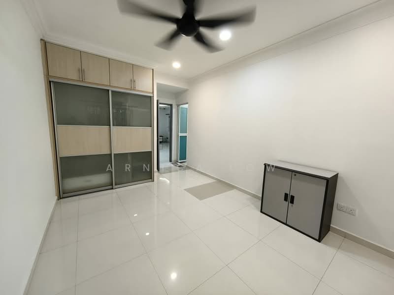Semi-Detached House for Sale in Taman Putra Permai (Seri Kembangan) - Arnica Low - PropertyGuru.com.my