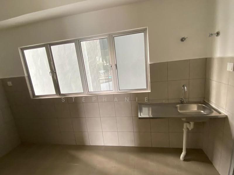 Kondominium untuk Dijual di Sri Angsana Hilir - Stephanie . - Kitchen - PropertyGuru.com.my