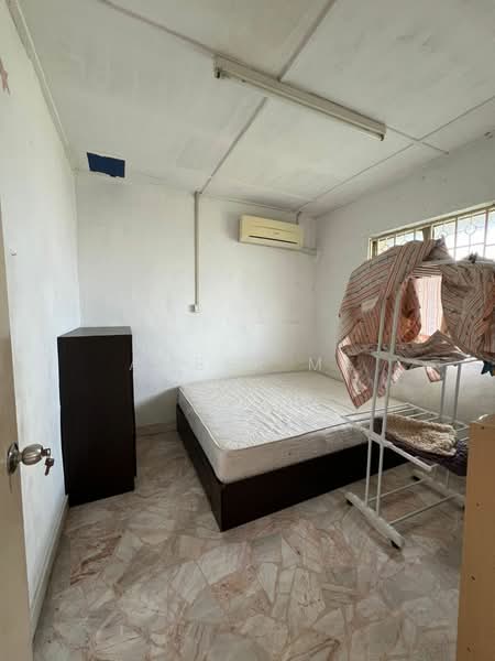 Flat for Rent at Flat Taman Ungku Tun Aminah - Amber Ma - PropertyGuru.com.my