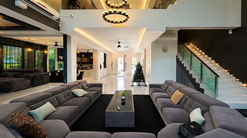 Rumah Teres 3 Tingkat untuk Dijual di Bandar Nusaputra (Puchong) - Iqbal Rafei - Living Room - PropertyGuru.com.my