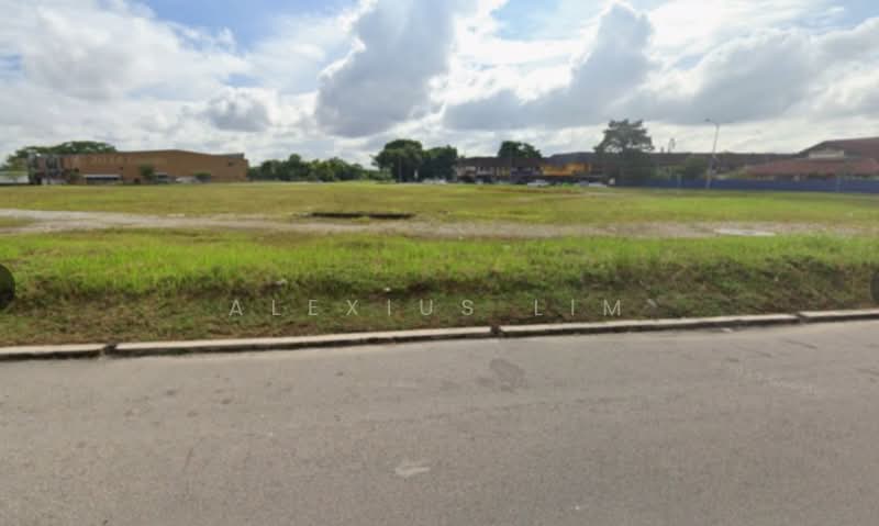 Shop for Sale in Taman Daya (Johor Bahru) - Alexius Lim - Exterior - PropertyGuru.com.my