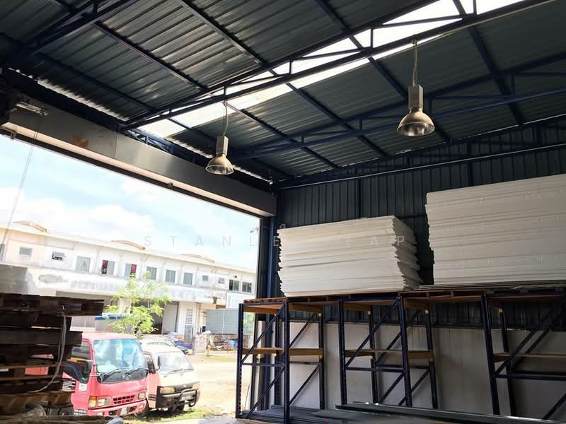 Kilang untuk Dijual di Cheras (Selangor) - Stanley Yap - Exterior - PropertyGuru.com.my