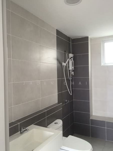 Condominium for Sale at Residensi PV18 - Jaden Chai - Bathroom - PropertyGuru.com.my