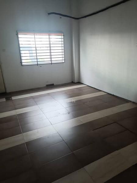 Shop for Rent in Taman Klebang Utama (Klebang) - Woon . - Interior - PropertyGuru.com.my