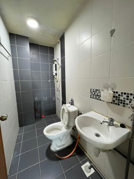 Apartment for Rent at Zennith Suites (Pangsapuri Kebun Teh) - Amber Ma - PropertyGuru.com.my