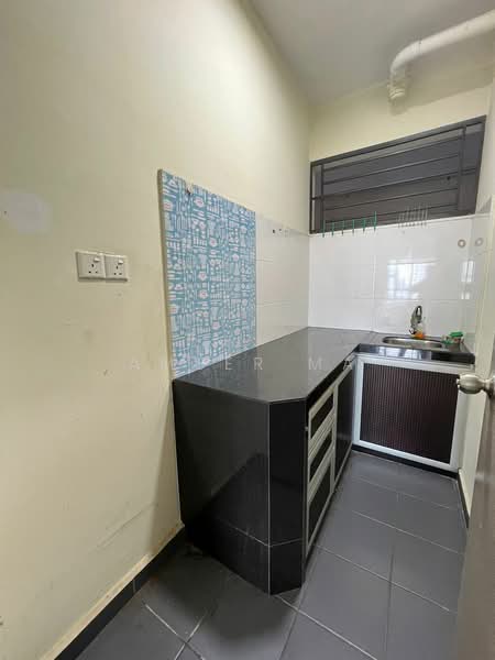Apartment for Rent at Zennith Suites (Pangsapuri Kebun Teh) - Amber Ma - PropertyGuru.com.my