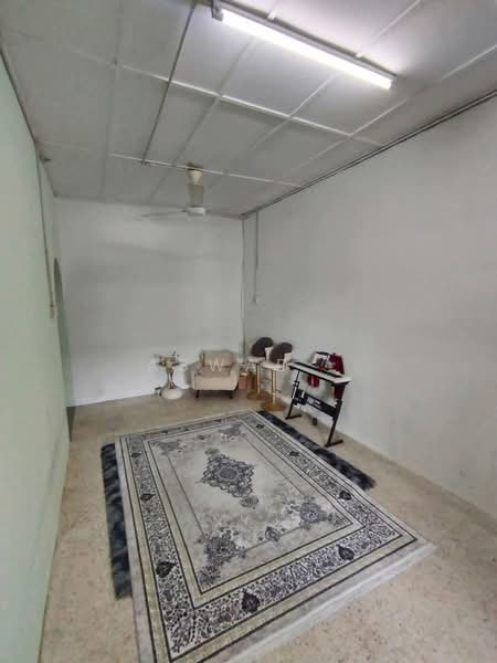 1-storey Terraced House for Sale in Taman Haji Abdullah Fahim (Kepala Batas) - Aswad . - Living Room - PropertyGuru.com.my