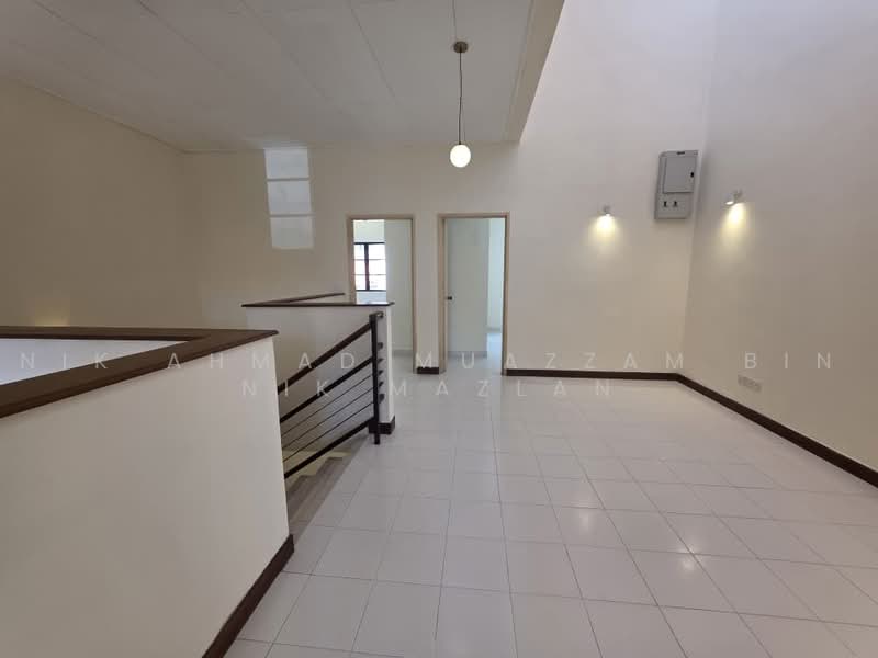 2-storey Terraced House for Sale in Bukit Jelutong (Shah Alam) - Nik Ahmad Muazzam Bin Nik Mazlan - Interior - PropertyGuru.com.my
