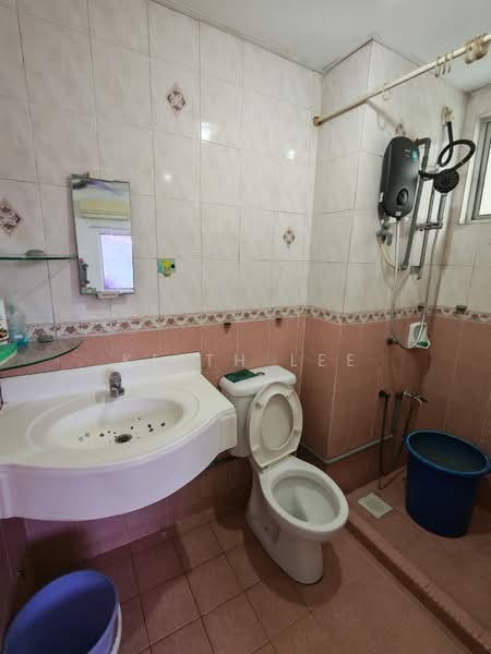 Condominium for Rent at Ketumbar Hill - Keith Lee - Bathroom - PropertyGuru.com.my