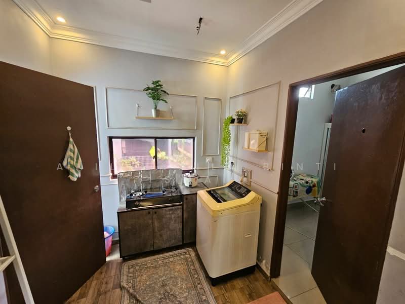 2-storey Terraced House for Sale in Elmina (Shah Alam) - Anil Fazila Binti Ismail - PropertyGuru.com.my