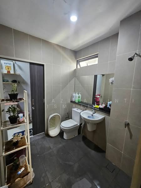 2-storey Terraced House for Sale in Elmina (Shah Alam) - Anil Fazila Binti Ismail - PropertyGuru.com.my