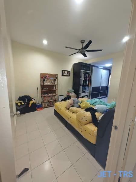 Rumah Teres 2-Tingkat untuk Dijual di Bandar Bukit Raja (Klang) - Stephanie Lim - Bedroom - PropertyGuru.com.my