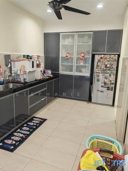 Rumah Teres 2-Tingkat untuk Dijual di Bandar Bukit Raja (Klang) - Stephanie Lim - Kitchen - PropertyGuru.com.my