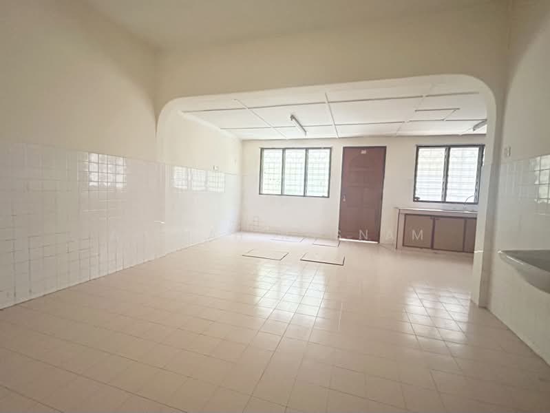 2-storey Terraced House for Sale in Taman Bukit Kajang Baru (Kajang) - Aishah Rosnam - Kitchen - PropertyGuru.com.my