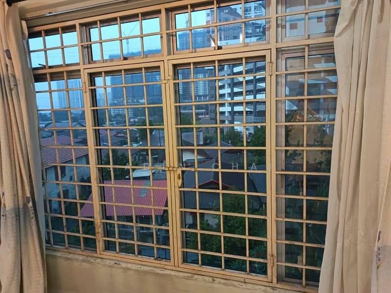 Kondominium untuk Dijual di La Villas Condominium - Jaden Chai - View - PropertyGuru.com.my