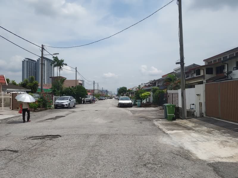 Semi-Detached House for Sale in Bandar Baru Sri Petaling (Sri Petaling) - LOW WK - Exterior - PropertyGuru.com.my