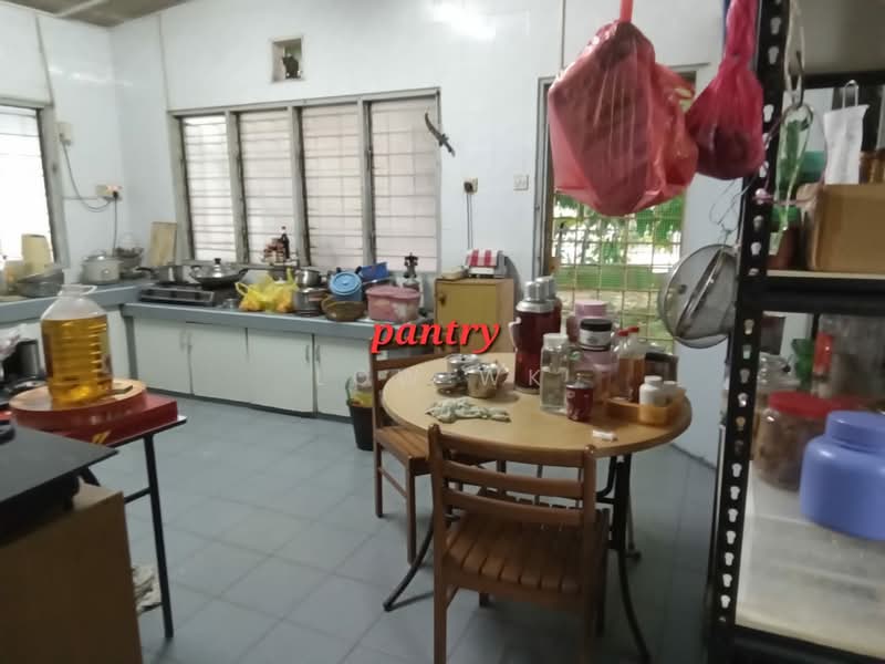 Semi-Detached House for Sale in Bandar Baru Sri Petaling (Sri Petaling) - LOW WK - Kitchen - PropertyGuru.com.my