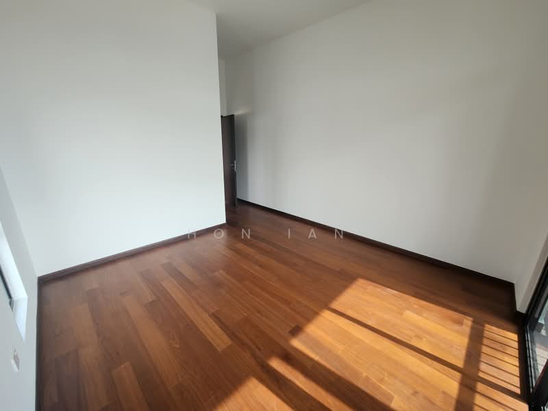 Semi-Detached House for Sale in Bandar Kinrara Seksyen 1 (Bandar Kinrara) - Hon Ian - Bedroom 3 - PropertyGuru.com.my