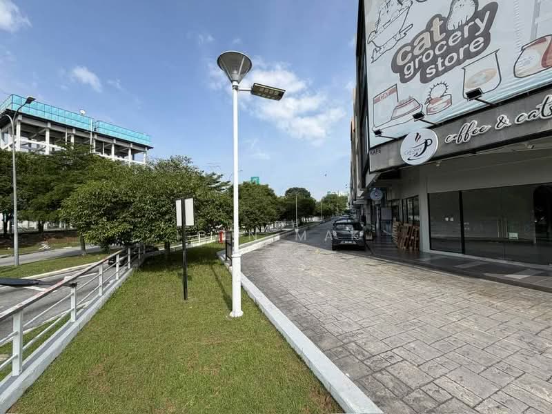 Kedai untuk Dijual di Ampang (Selangor) - Igen Mak - Exterior - PropertyGuru.com.my