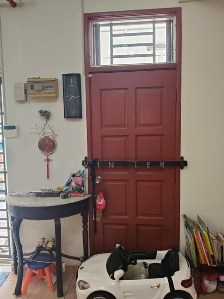 Rumah Teres 2 Tingkat untuk Dijual di Taman Setia Indah (Tebrau) - Dovin Ler - Entrance - PropertyGuru.com.my